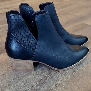 Never Worn Beast Fashion cutout boots